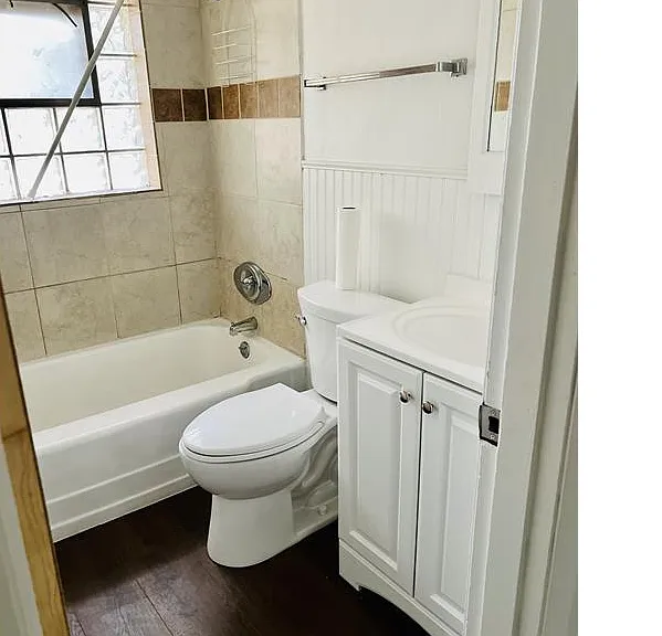 9968 Northampton Dr — Photo 9