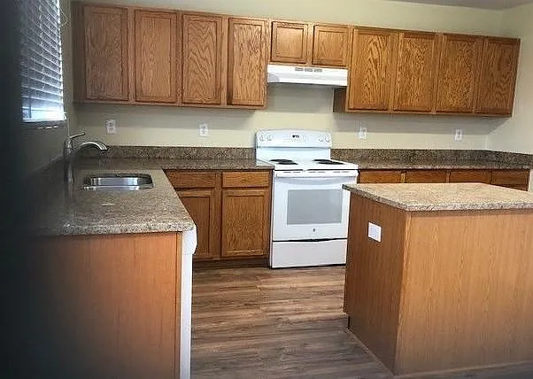 13231 Hopkins Glade — Photo 3