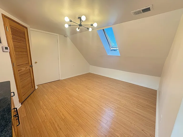 2515 W Charleston St #3 — Photo 10