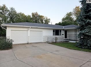 606 Montezuma Ct, McPherson, KS 67460