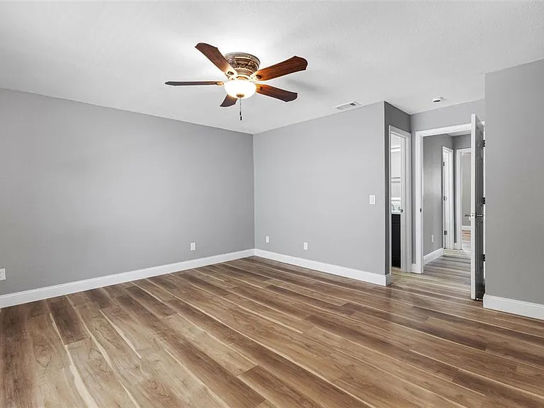 3420 S Carter St #C — Photo 25