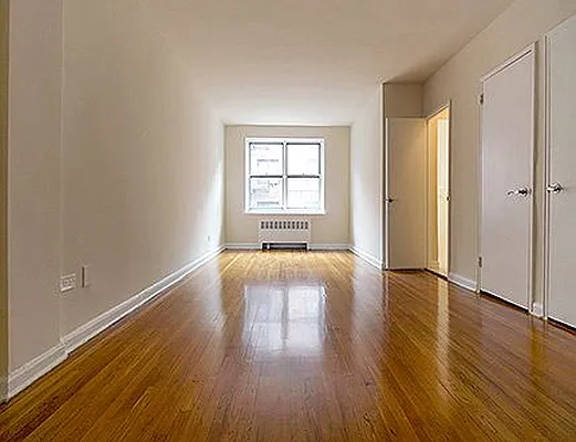 Rented by SW Queens Mezzanine | media 9