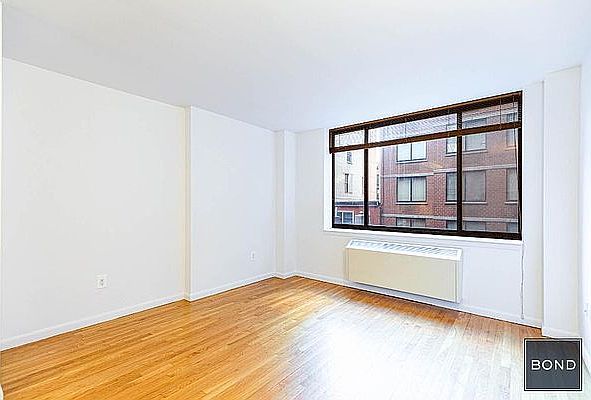 1st image of 207 E 27th St #2152B