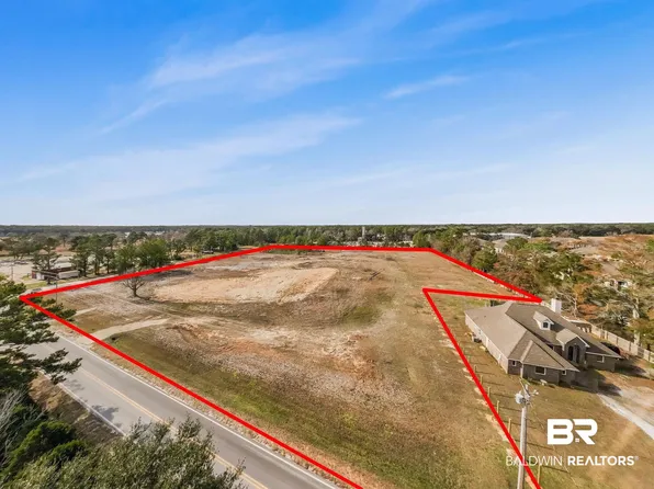 18987 Old Plash Rd, Gulf Shores, AL 36542