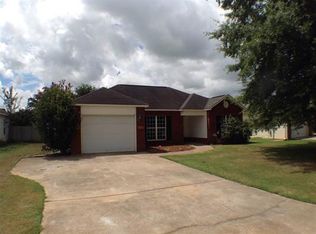 317 Tyson Glen Dr, Warner Robins, GA