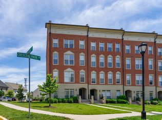 7901 Crescent Park Dr, Gainesville, VA 20155