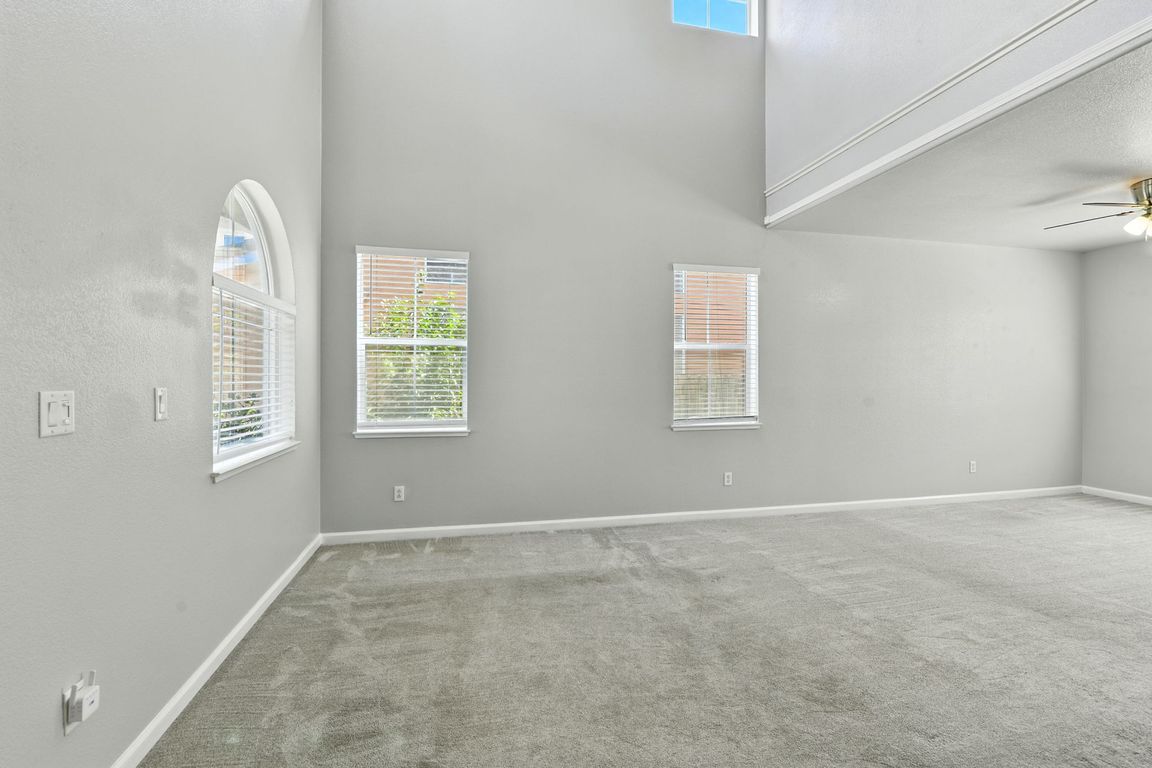 next background image