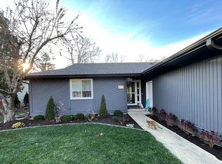 379 Kim Trl, Lake Zurich, IL 60047