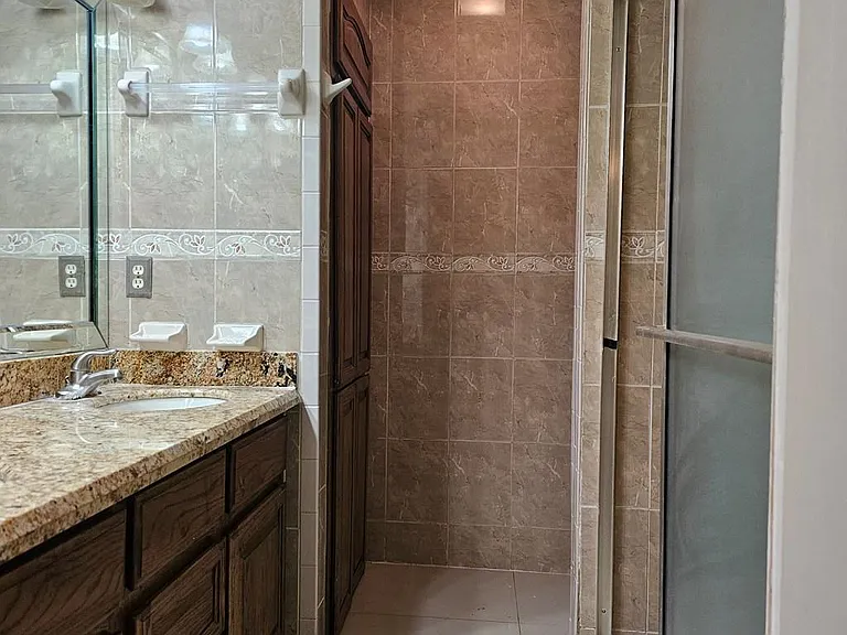 45 Westchester Cir — Photo 16