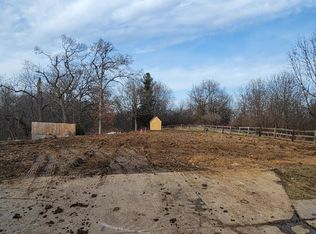 17 Mary Lane Ct, Geneseo, IL 61254