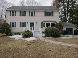 12 Sunny Knoll Ter, Lexington, MA 02421