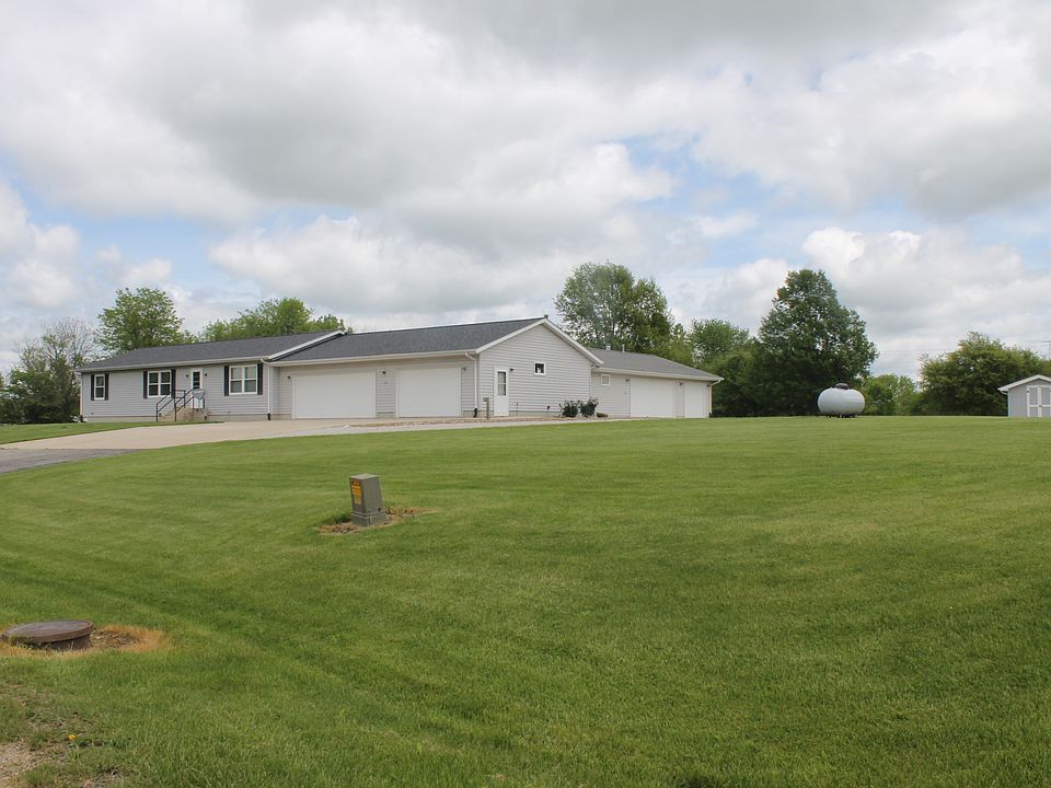 1st image of 17210 Hickory Ct