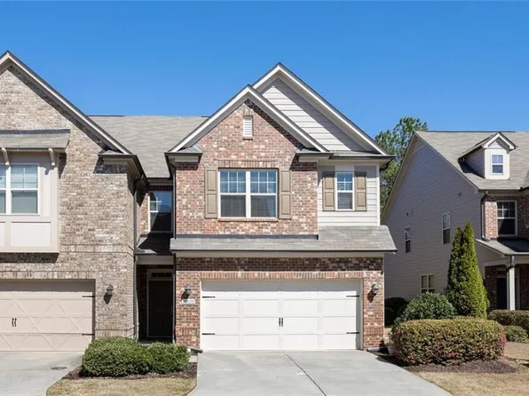8320 Village Pl, Suwanee, GA 30024