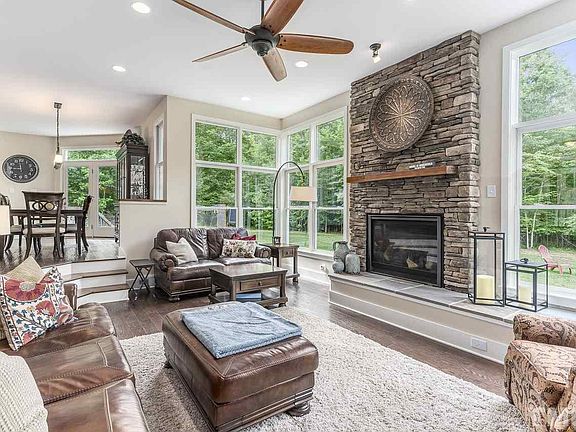 4th image of 1047 Starterwood Ln