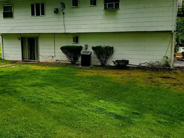 8 Gerardine Pl — Photo 4