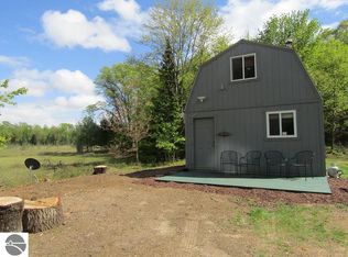 S 47 3/4 Rd, Cadillac, MI 49601