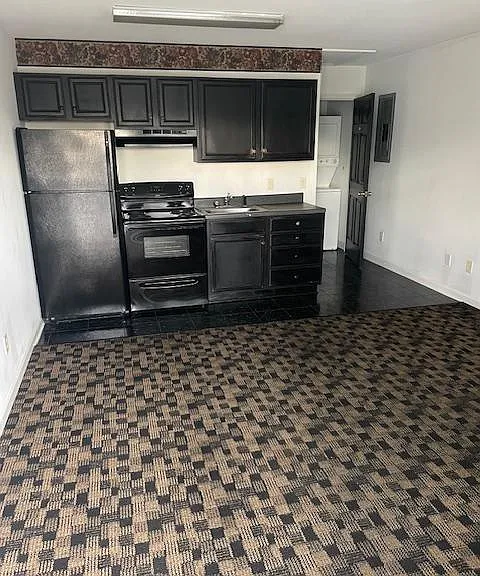 308 Baylor Ln #206 — Photo 1