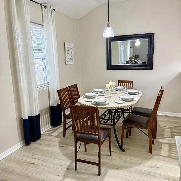 1606 Bagby Ave #A — Photo 4