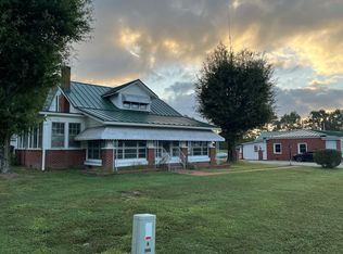 11071 General Puller Hwy, Hartfield, VA 23071