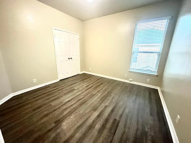 2404 Allred Dr #A — Photo 13