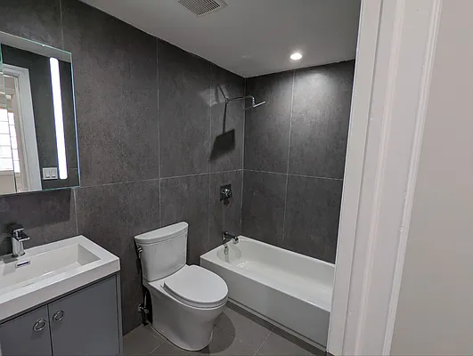 Rented by Owner | media 43