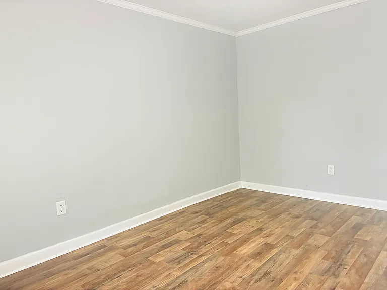 409 Orange St — Photo 15