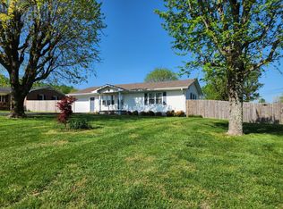 140 Ferguson Hill Rd, Lafayette, TN 37083