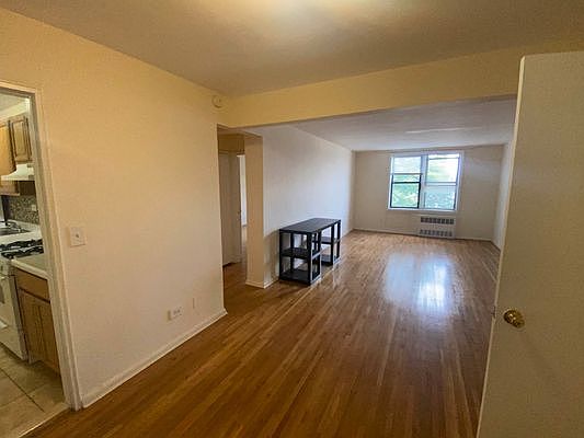 5th image of 78-40 162nd St #2B