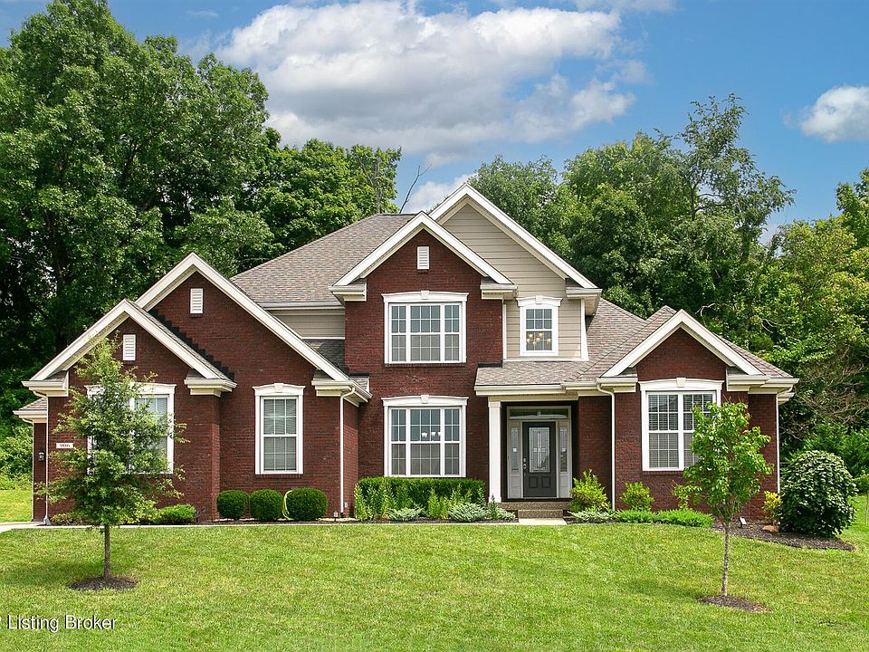 1st image of 906 Malone Pl