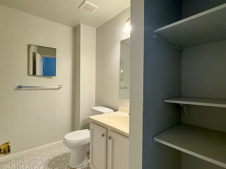 Apartment Units in Reservoir Hill, Baltimore, MD! — Photo 8