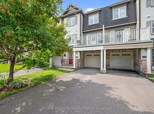 156 Sunshine Cres, Ottawa, ON K4A 0V3