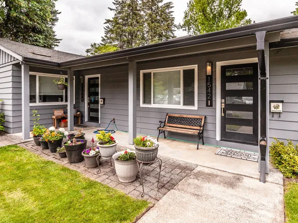 1540 8th St, West Linn, OR 97068