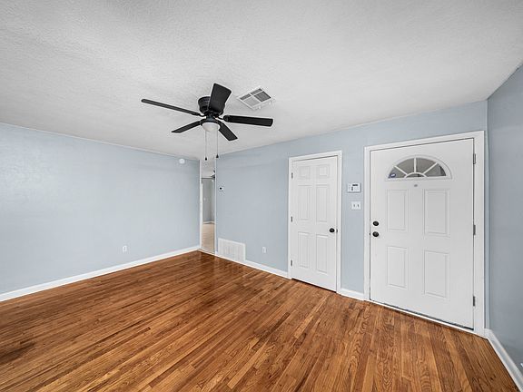 5th image of 1606 NW 46th St