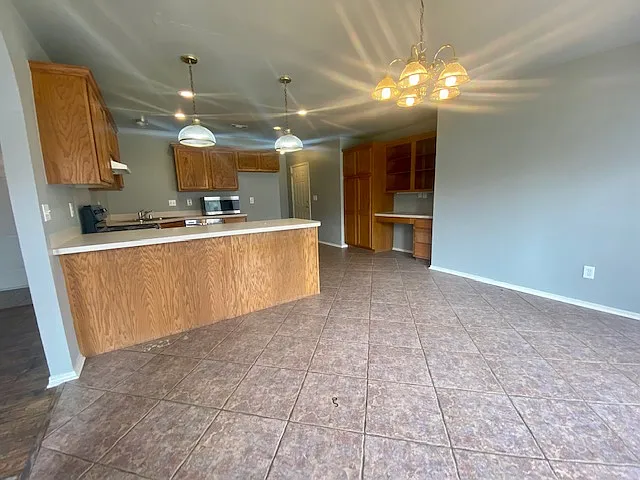 3225 Silverton St — Photo 6