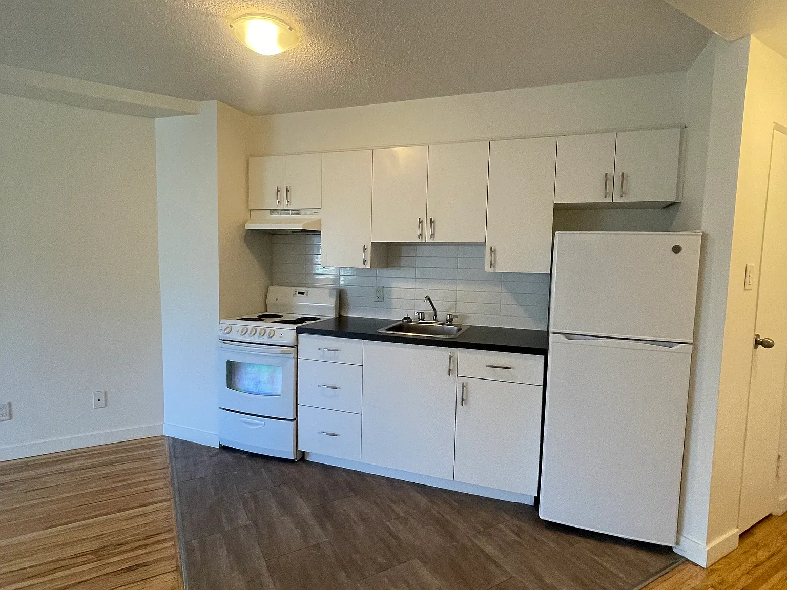 Parkview Terrace - 104 — Photo 2