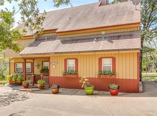 6120 Circle R Rd E, Fort Worth, TX 76140