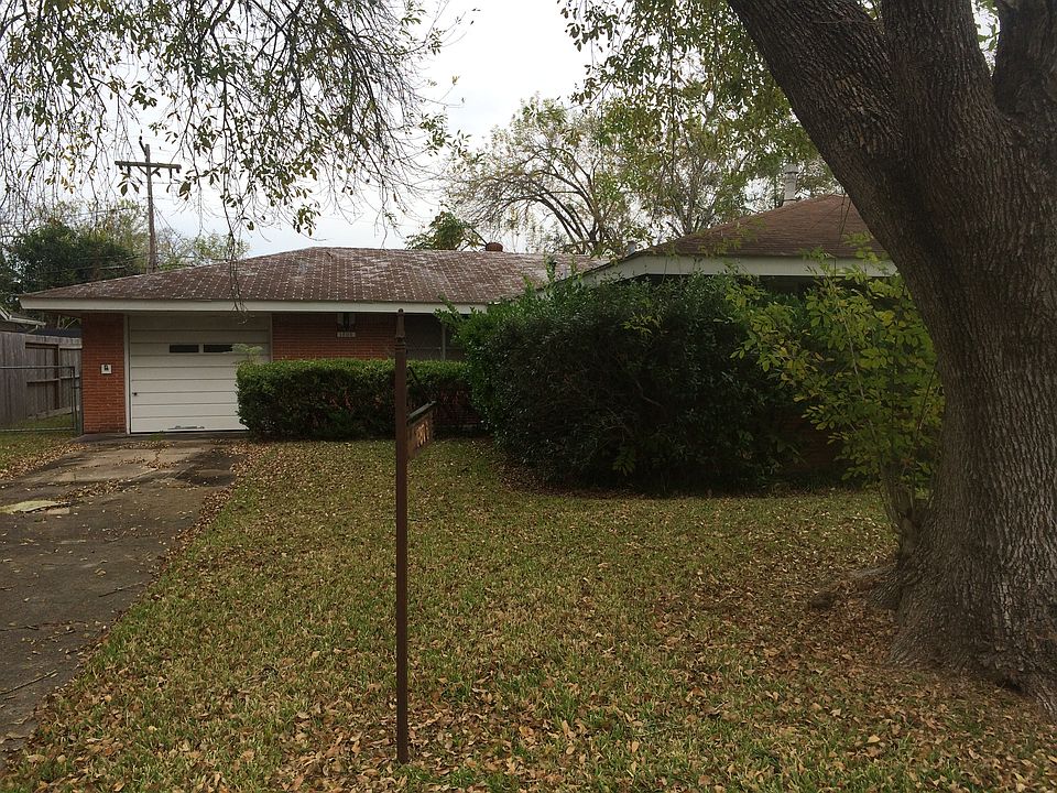 1st image of 1806 E Loma Vista Ave
