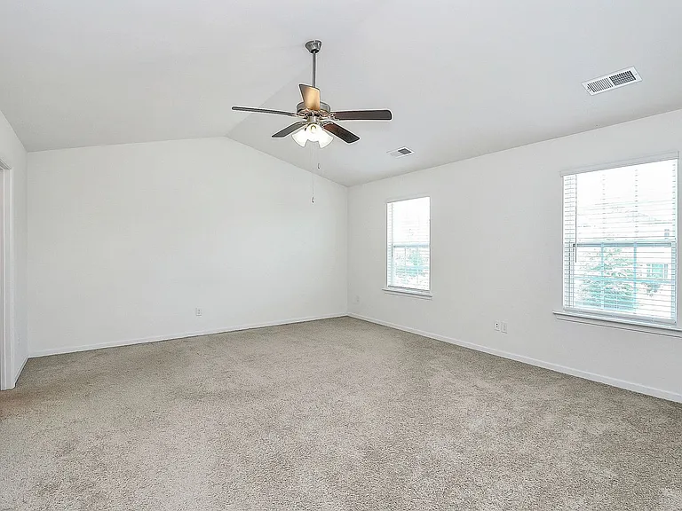 181 Atwater Landing Dr — Photo 31