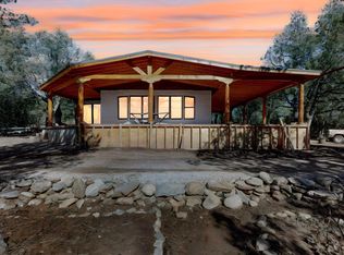 9 Rivera Ridge Ln, Pecos, NM 87552