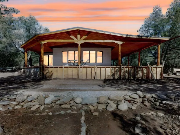 9 Rivera Ridge Ln, Pecos, NM 87552