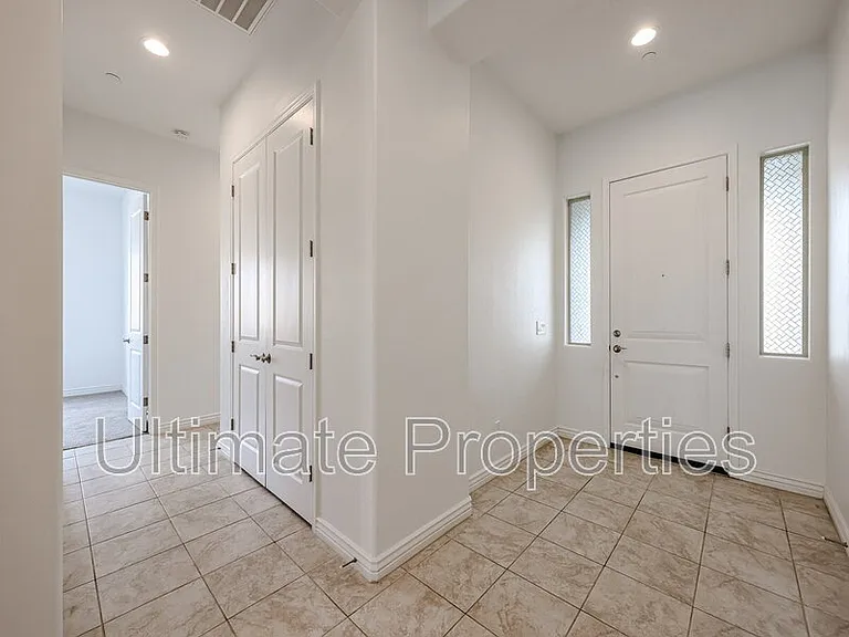 28422 N 131st Dr — Photo 16