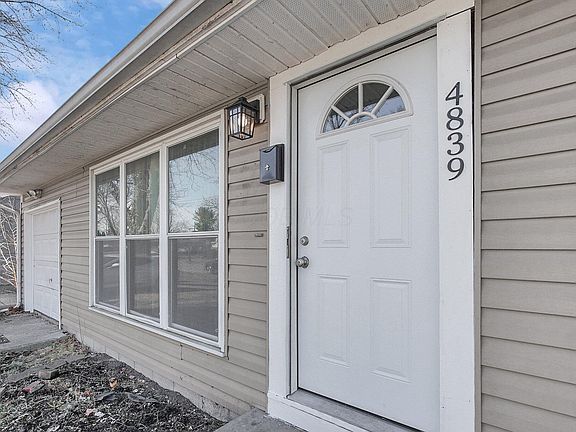 2nd image of 4839 Betsy Dr