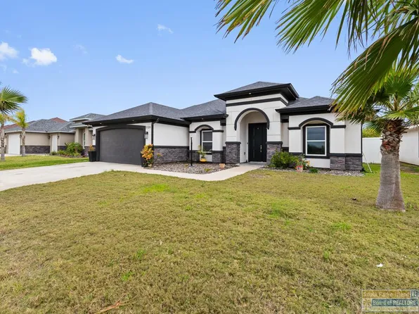 159 Torrey Pines Rd, Pt Isabel, TX 78578
