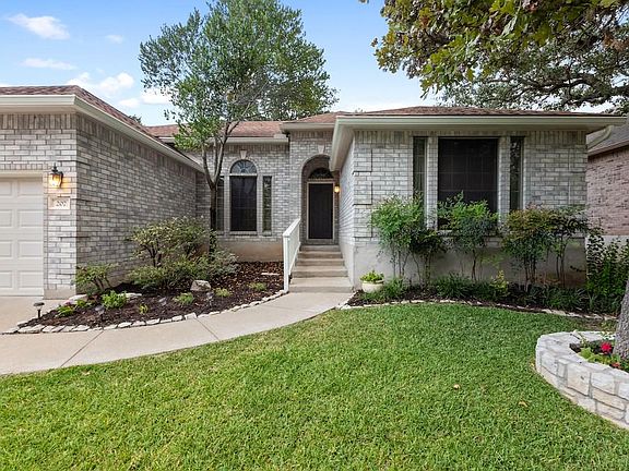 3rd image of 207 E Creekview Dr
