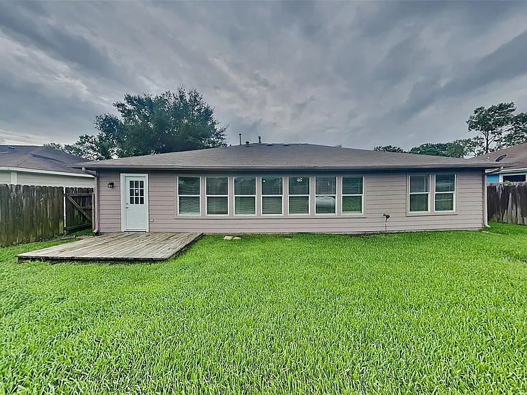 430 Fishhawk Way — Photo 15