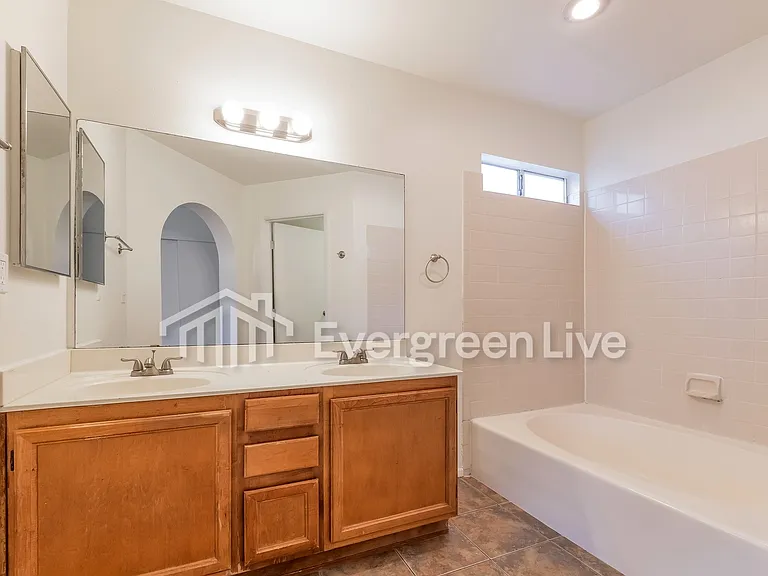 4301 W Blacksmith St — Photo 14