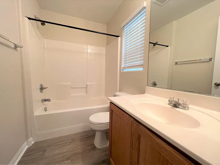 8932 Amy Olivia Ave — Photo 15