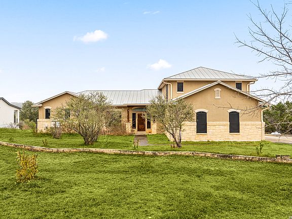 2nd image of 217 High Point Cir