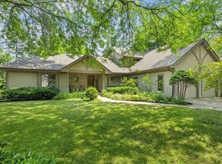 14 Pebble Beach Cir, Madison, WI 53717