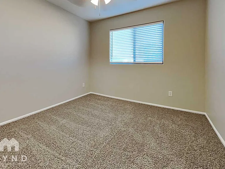 28504 N Dolomite Ln — Photo 17